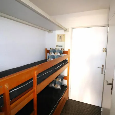 6 Pers. Avec Terrasse, Loggia Et Parking Prive A 2 Pas De La - Fr-1-307-234 * Le Grau-du-Roi